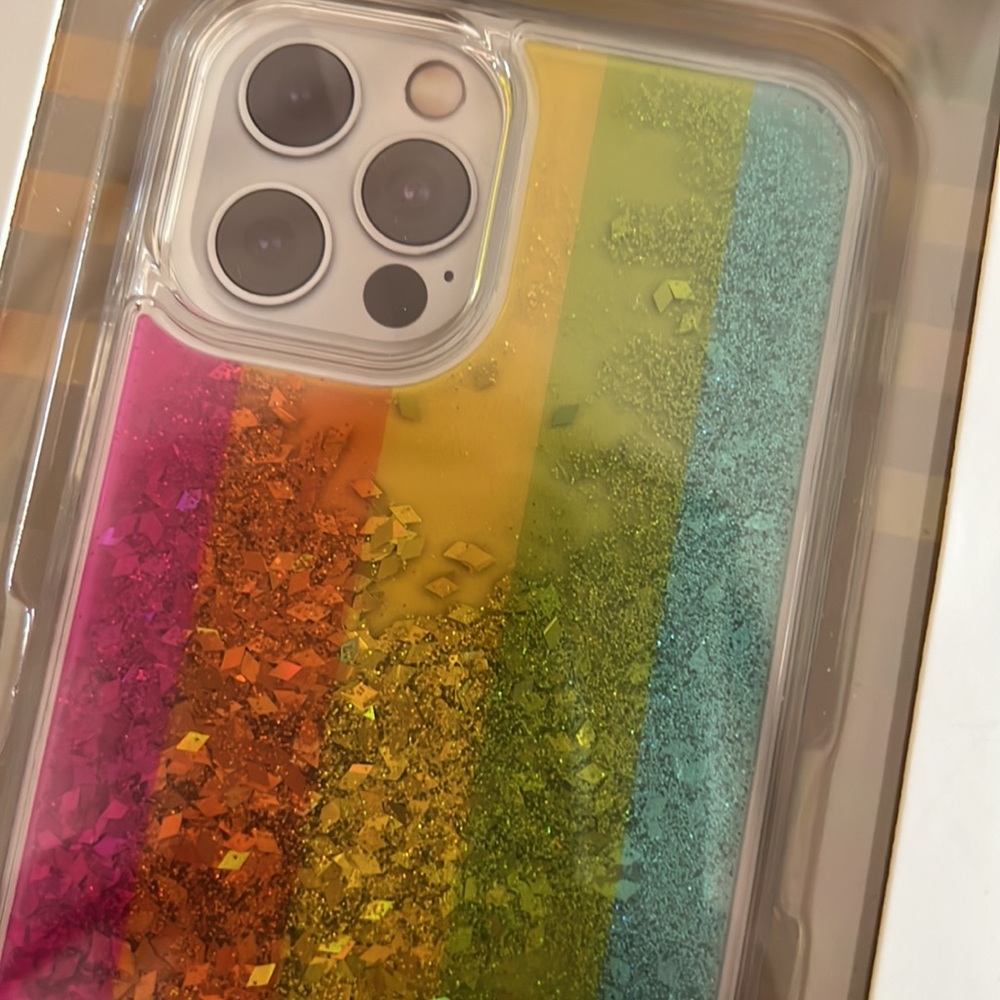 IPhone 12 rainbow case - Picture 2 of 5